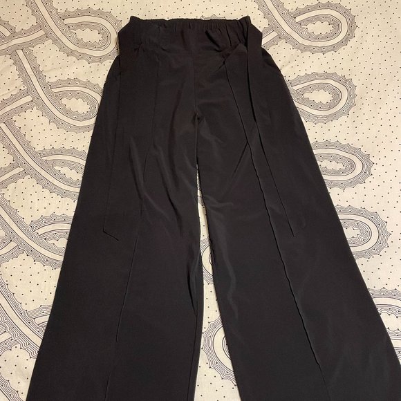 SOLD ✨ Black Lululemon Noir pant Size 6 - Picture 2 of 4